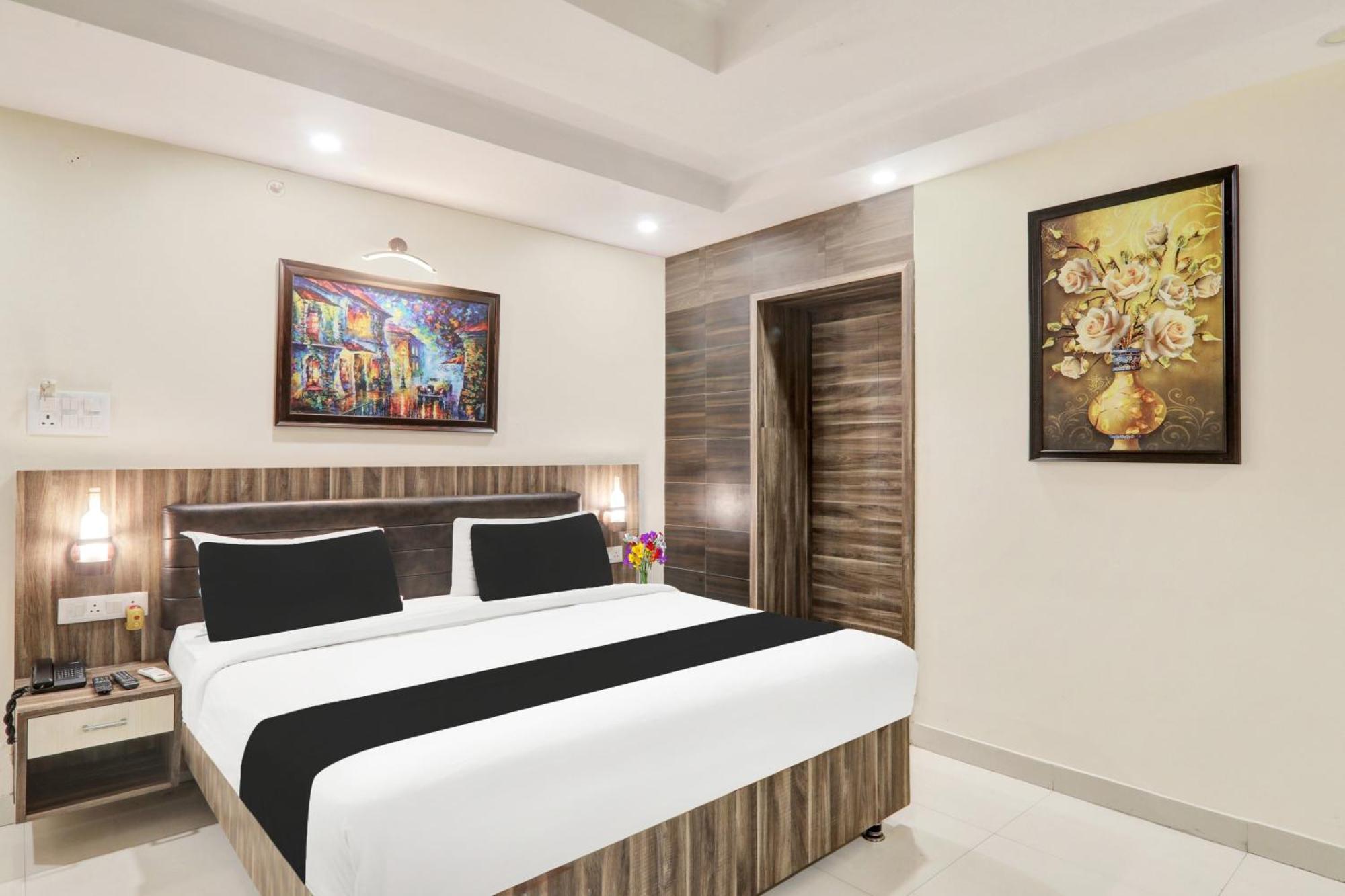 Super Townhouse Kankarbagh Formerly Kunwar Alcajars 파트나 외부 사진
