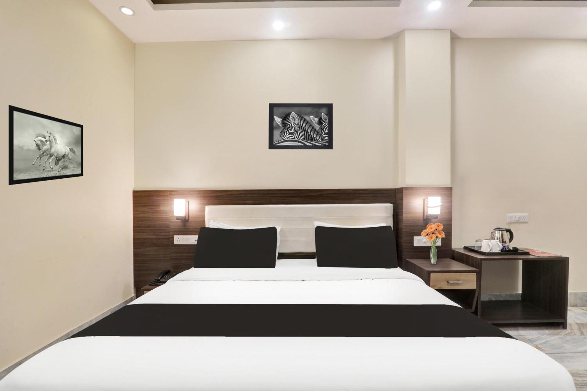 Super Townhouse Kankarbagh Formerly Kunwar Alcajars 파트나 외부 사진