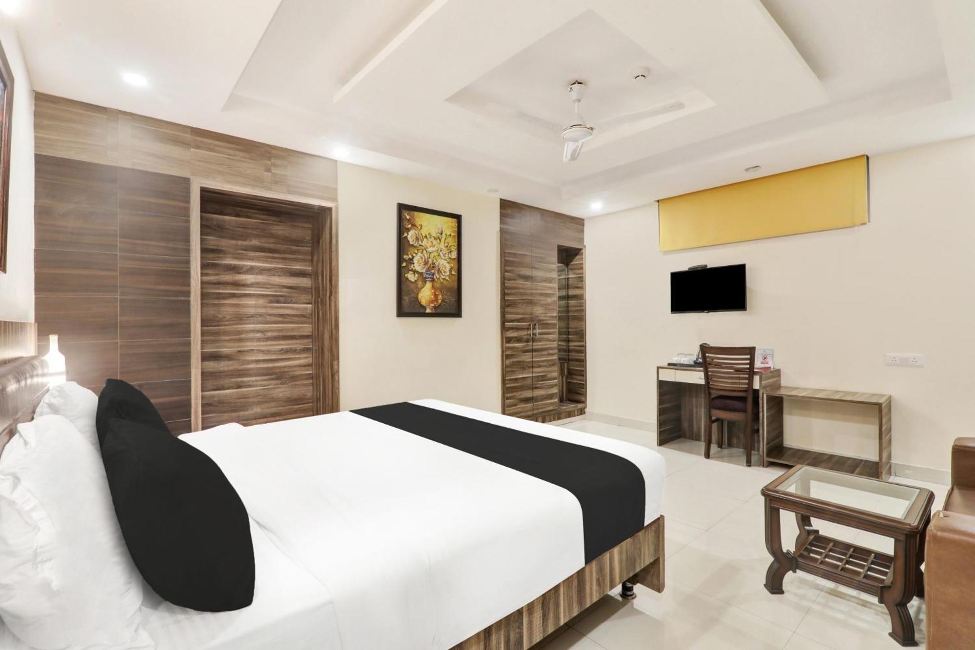 Super Townhouse Kankarbagh Formerly Kunwar Alcajars 파트나 외부 사진